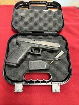 GLOCK G21 21 GEN 4 45 ACP W/ NIGHT SIGHTS FULL SIZE .45 ACP - 1 of 7