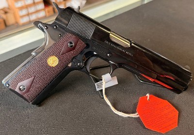 COLT CUSTOM GOVERNMENT MODEL.45 ACP - Image 2 of 3