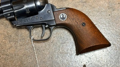 RUGER SINGLE-SIX .22 LR - Image 2 of 9