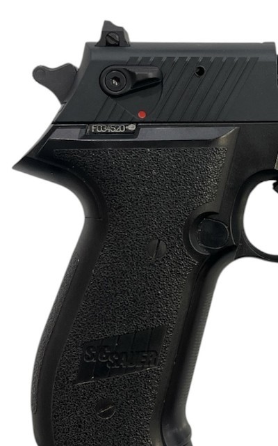 SIG SAUER Mosquito .22 LR - Image 3 of 7