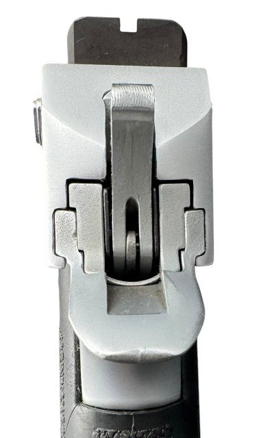 MAGNUM RESEARCH DESERT EAGLE .44 MAGNUM - Image 6 of 10