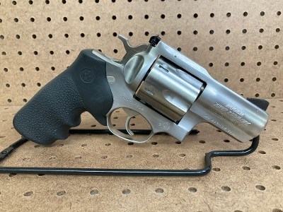 RUGER SUPER REDHAWK ALASKAN .44 MAGNUM - Image 1 of 13