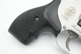 SMITH & WESSON 637-2 .38 SPL - 3 of 21