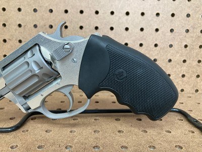 CHARTER ARMS PATHFINDER .22 WMR - Image 6 of 8