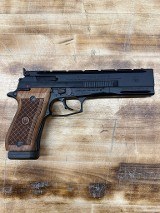 BERETTA MOD .87 TARGET .22 LR - Image 1 of 7