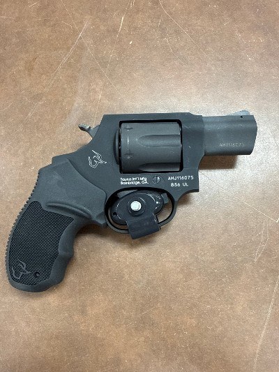 TAURUS 856 UL .38 SPL - Image 1 of 2