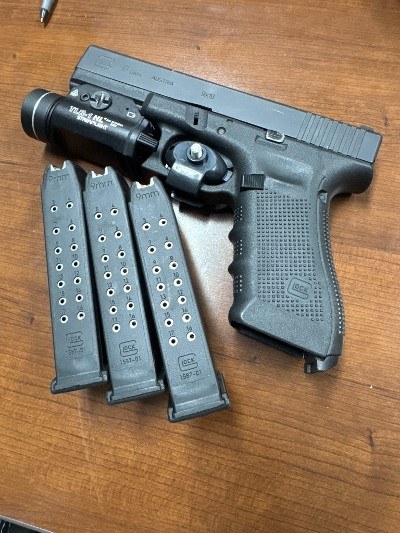 GLOCK 17 gen 4 9MM LUGER (9x19 PARA) - Image 3 of 3