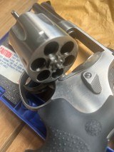 SMITH & WESSON 629-5 Mountain Gun .44 MAG/.44 SPL - 5 of 8