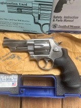 SMITH & WESSON 629-5 Mountain Gun .44 MAG/.44 SPL - 2 of 8