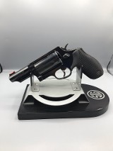 TAURUS THE JUDGE .45lc / .410 - Image 2 of 15
