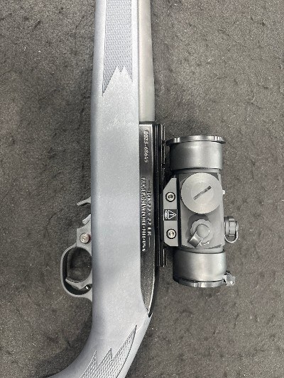 RUGER 10/22 WITH SCOPE .22LR/.22MAG - Image 3 of 8