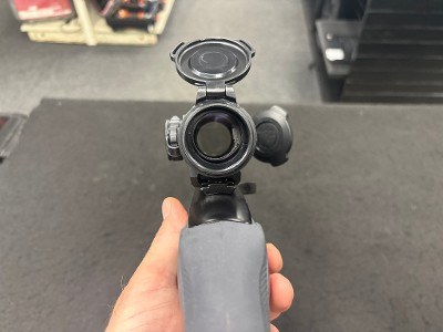 RUGER 10/22 WITH SCOPE .22LR/.22MAG - Image 8 of 8
