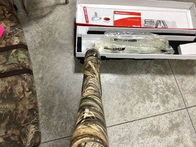 BENELLI MONTEFELTRO MAX-5 12 GA - Image 22 of 25