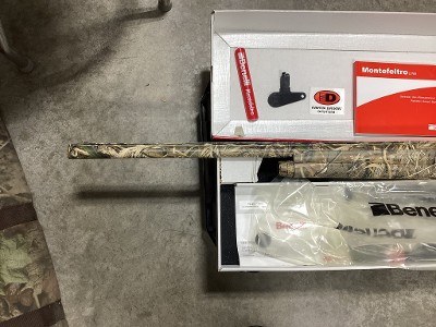 BENELLI MONTEFELTRO MAX-5 12 GA - Image 11 of 25