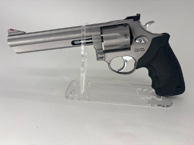 TAURUS 66 STAINLESS STEEL .357 MAG - Image 1 of 4