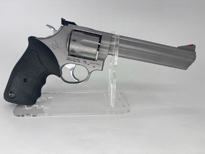 TAURUS 66 STAINLESS STEEL .357 MAG - Image 2 of 4