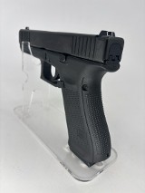 GLOCK 22 GEN 5 40 Smith & Wesson - 4 of 5