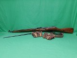 RUSSIAN SERVICE PISTOLS AND RIFLES M91/30 MOSIN NAGANT 7.62X54MMR - 1 of 16
