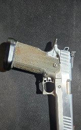 STRAYER TRIPP INTERNATIONAL edge .40 CALIBER - Image 3 of 8