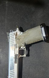 STRAYER TRIPP INTERNATIONAL edge .40 CALIBER - Image 2 of 8