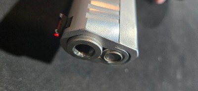 STRAYER TRIPP INTERNATIONAL edge .40 CALIBER - Image 7 of 8