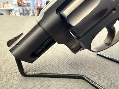 TAURUS 942 .22 LR - Image 3 of 8