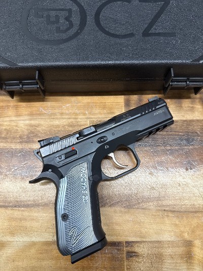 CZ SHADOW 2 Compact 9MM LUGER (9X19 PARA) - Image 3 of 7