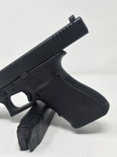 GLOCK G21 GEN 3 .45 ACP - Image 11 of 12