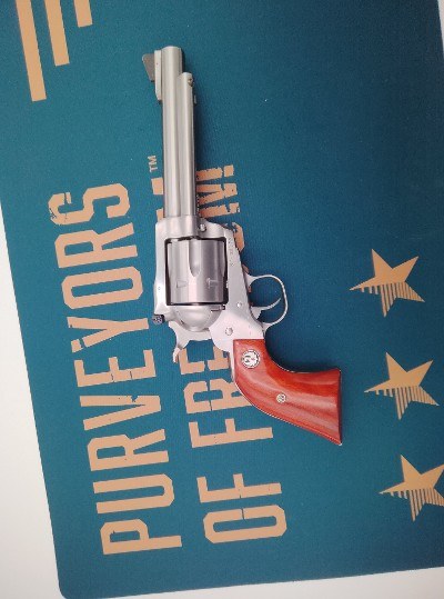 RUGER NEW MODEL SUPER BLACKHAWK .44 MAGNUM - Image 3 of 3