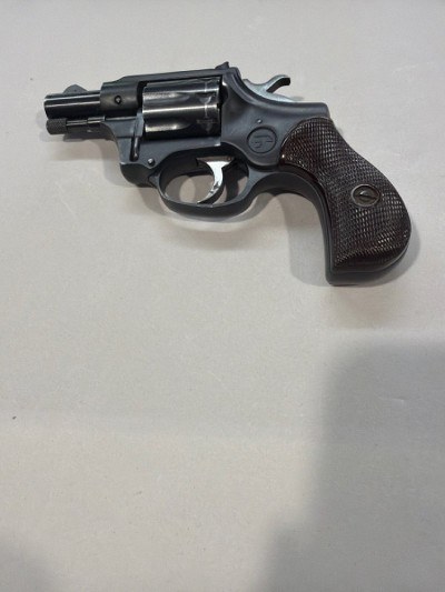 HIGH STANDARD SENTINEL R-108 .22 LR - Image 1 of 2