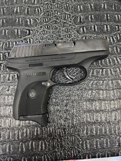 RUGER LC9S 9MM LUGER (9x19 PARA) - Image 1 of 5