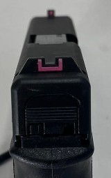 GLOCK 22 .40 S&W - Image 5 of 5