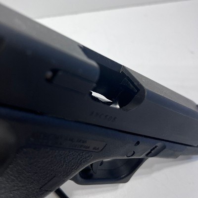 GLOCK 22 .40 S&W - Image 4 of 5