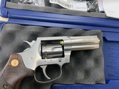 COLT KING COBRA STAINLESS .357 MAG - Image 3 of 7