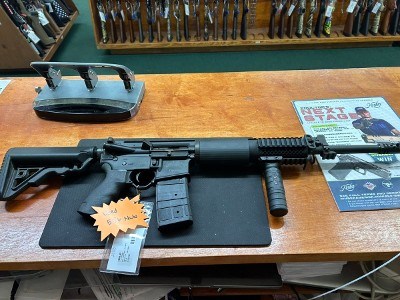 ROCK RIVER ARMS LAR-15 5.56X45MM NATO - Image 1 of 1