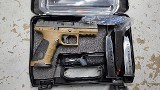 BERETTA APX Full Size w/ Spare Grip Module 9MM LUGER (9x19 PARA) - Image 2 of 8