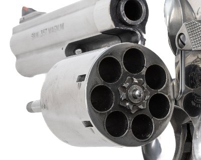 SMITH & WESSON MODEL 686-6 PLUS .357 MAG - Image 10 of 13