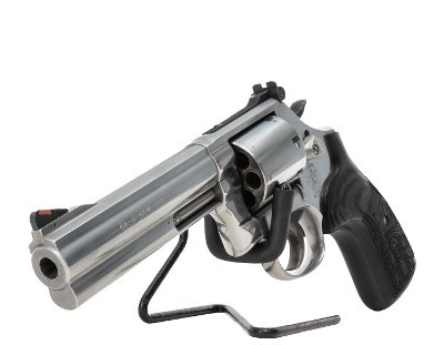 SMITH & WESSON MODEL 686-6 PLUS .357 MAG - Image 3 of 13