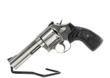 SMITH & WESSON MODEL 686-6 PLUS .357 MAG - Image 1 of 13