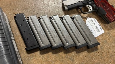 SPRINGFIELD ARMORY 1911 EMP COMPACT SS .40 40 Smith & Wesson - Image 3 of 9