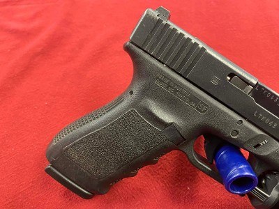 GLOCK G21 SF Police Trade In w/ Ameriglo Night Sights + Streamlight TLR-1 .45 ACP - Image 3 of 8