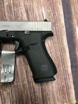 GLOCK G48 Two-Tone Factory Rebuilt 9MM LUGER (9x19 PARA) - Image 3 of 7