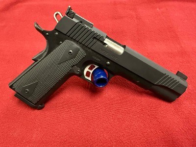KIMBER 1911 RIMFIRE TARGET 22 LR .22 LR - Image 1 of 7