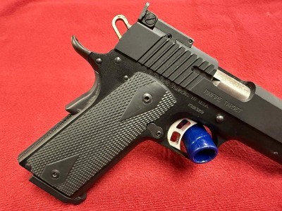KIMBER 1911 RIMFIRE TARGET 22 LR .22 LR - Image 2 of 7