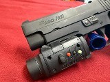 SIG SAUER P2022 MADE IN GERMANY 45 ACP WITH STL-900 WEAPON LIGHT .45 ACP - Image 6 of 9