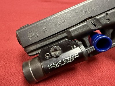 GLOCK G21 45 ACP SF Police Trade In w/ TLR-1 + Amer .45 ACP - Image 4 of 7