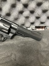 SMITH & WESSON 327 Performance Center .357 Mag - Image 7 of 7