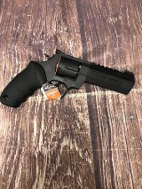 TAURUS raging hunter .44 MAGNUM - Image 2 of 7