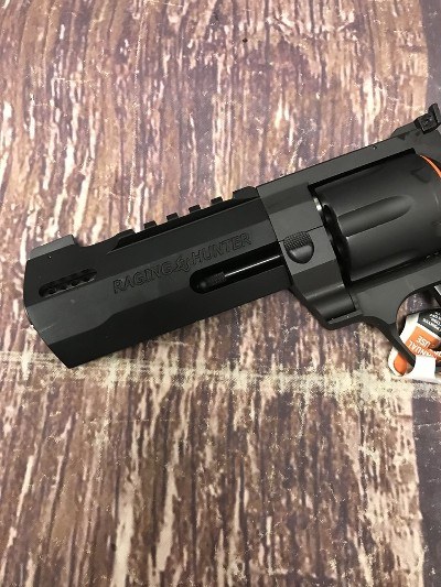 TAURUS raging hunter .44 MAGNUM - Image 6 of 7