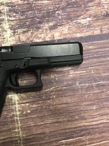 GLOCK GLOCK G17 GEN 5 9MM LUGER W/ NIGHT SIGHTS 9MM LUGER (9x19 PARA) - 4 of 5